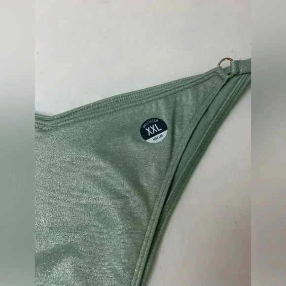 Hollister Ruched Shimmer Side Tie V-cut Bottoms XXL NWT - Picture 2 of 6